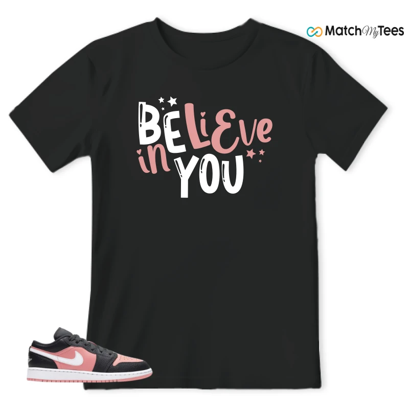 NIKE JORDAN 1 LOW BLACK PINK QUARTZ (GS) SNEAKER Matching Tees t-shirt