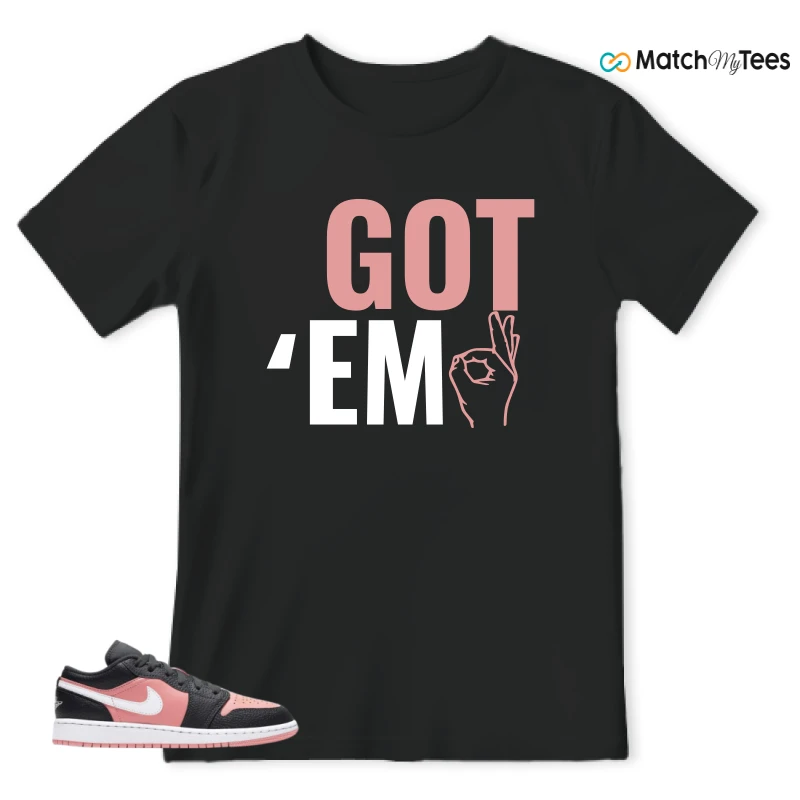 NIKE JORDAN 1 LOW BLACK PINK QUARTZ (GS) SNEAKER Matching Tees t-shirt