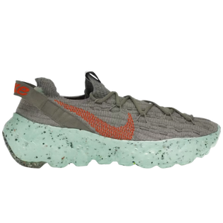 NIKE SPACE HIPPIE 04 GREEN GLOW SNEAKER